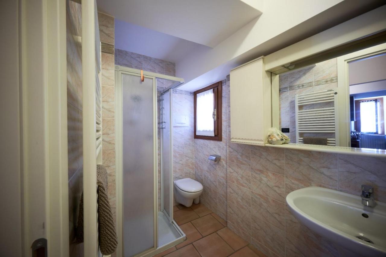 Apartamento Porto Valentino 2 Sirmione Exterior foto